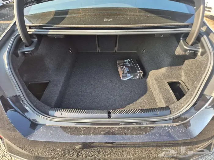 بي ام الفئة الخامسة 520 - BMW520I M sport 2024 23