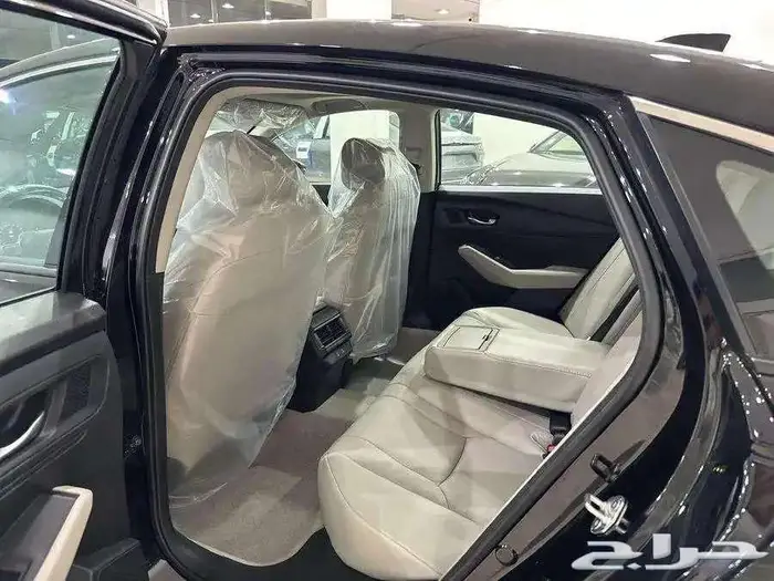هوندا اكورد نص فل موديل 2025 - HONDA ACCORD 11