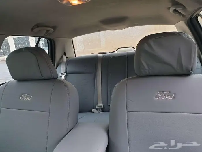 فورد كراون فكتوريا 5