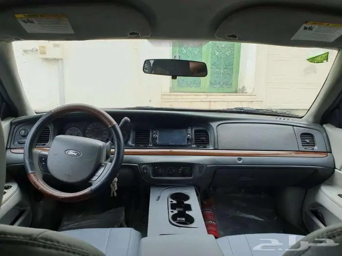 فورد كراون فكتوريا 7