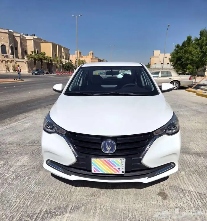 سيارة شانجان السفن L7 موديل 2024 2