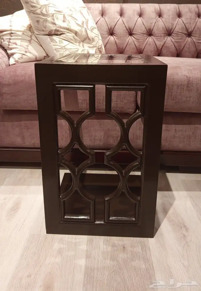 طاولات خدمة فخمة ونظيفة 1