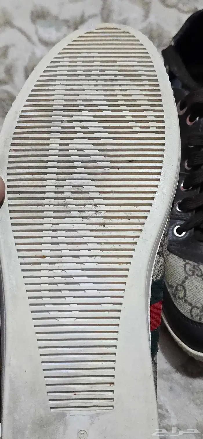 للبيع شوز قوشي اصلي 5