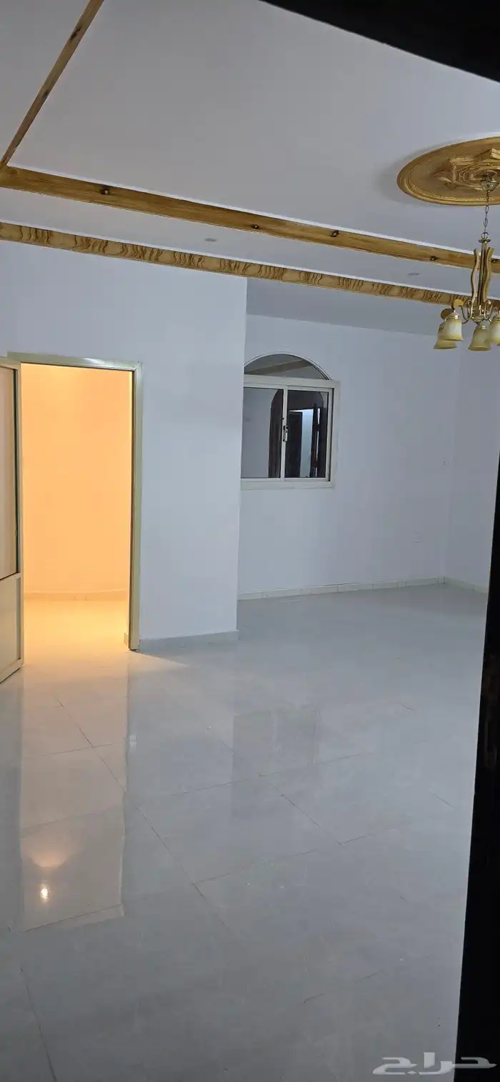 شقة 5 غرف للايجار حي الريان 1