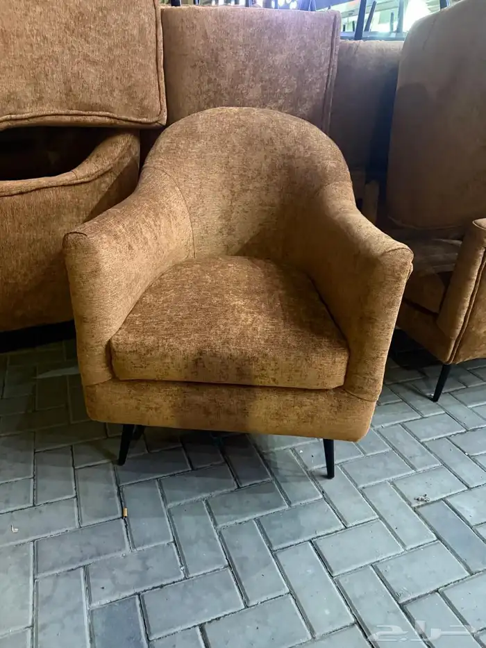 كرسى كنب تنجيد جديد غير مستعمل للبيع العدد 100كرسى و25طاوله 0