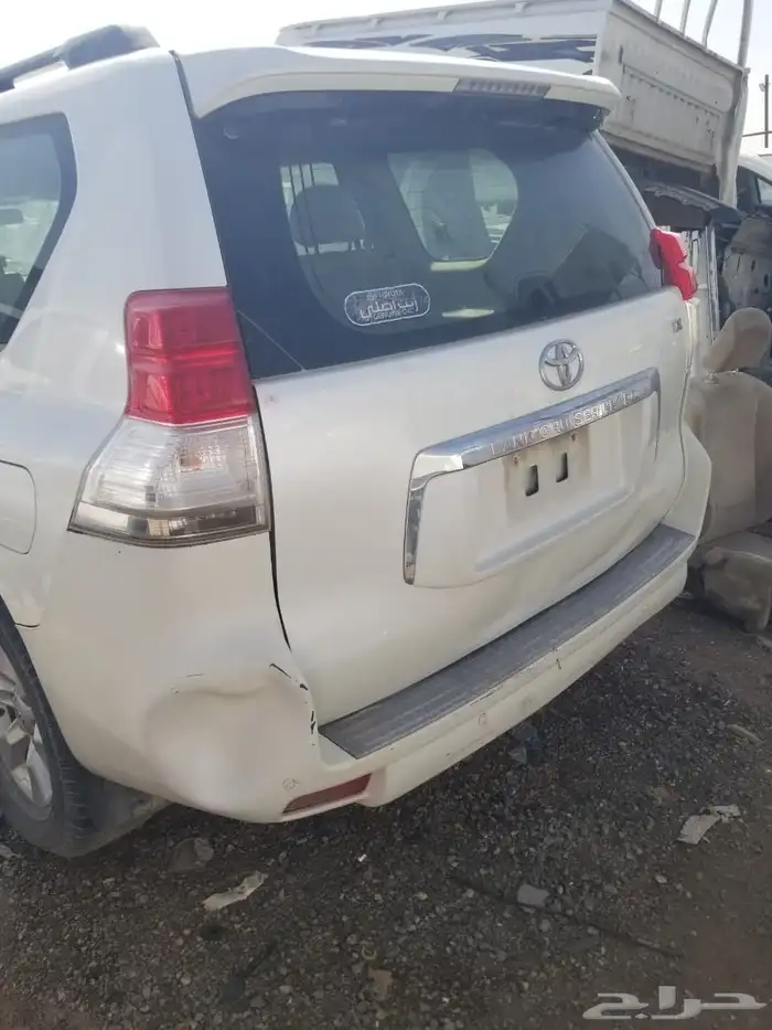 تويوتا برادو تشليح فقط 3