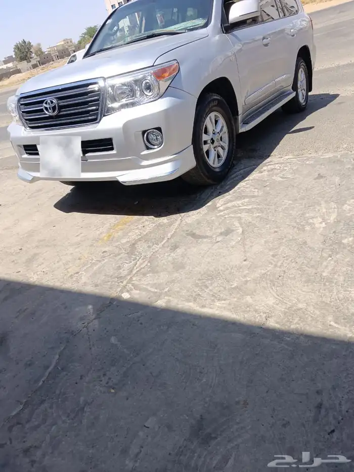 صالون لاندكروزر 0