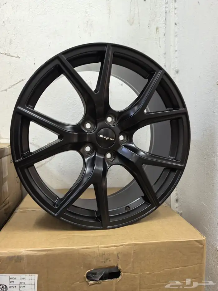 جنوط srt جراند شروكي اسود 3