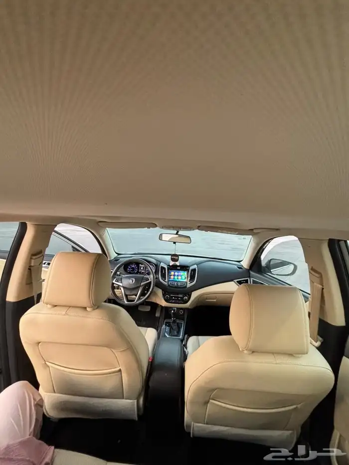 سيارة شانجان 8