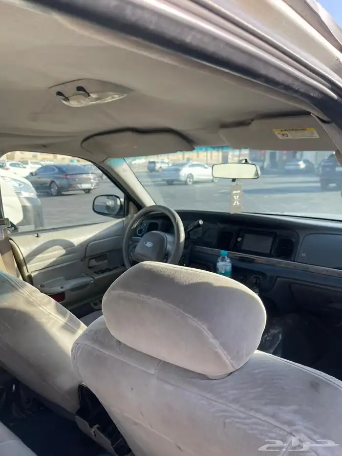 فورد فكتوريا 2002 11