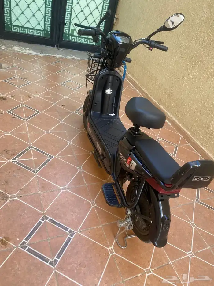 سكوتر كهربائي 1