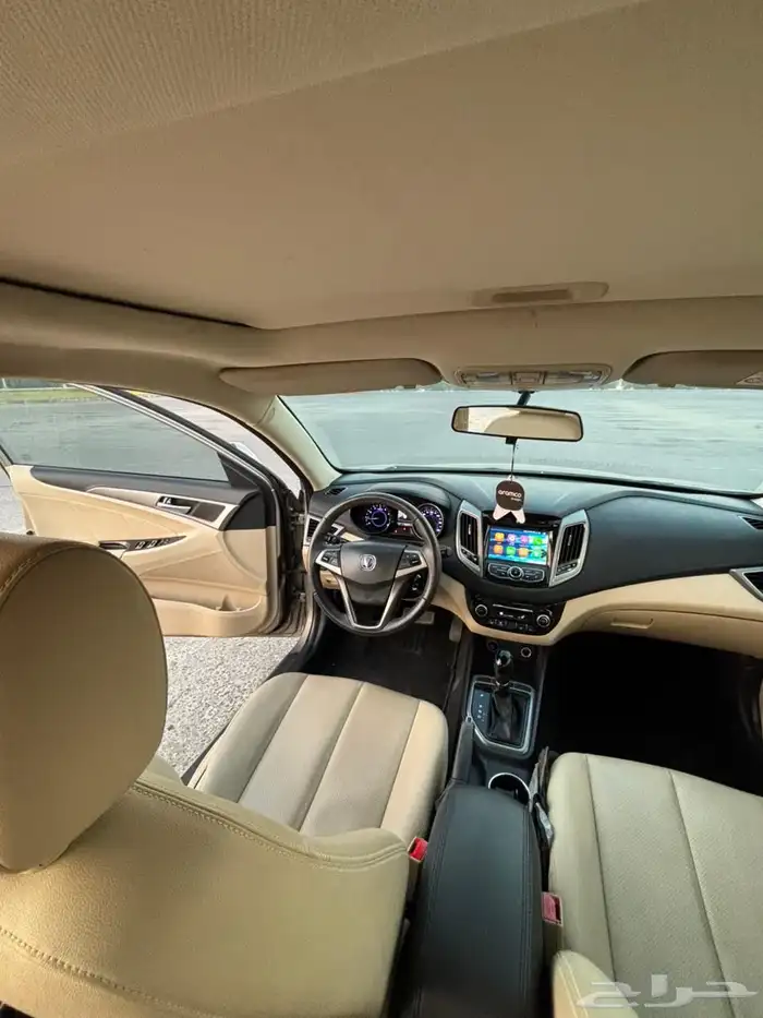 سيارة شانجان 9