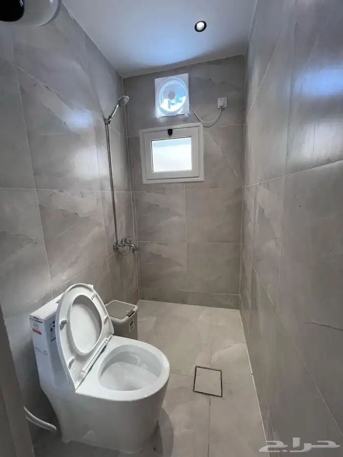 شقه مؤثثه حي الجسر 9