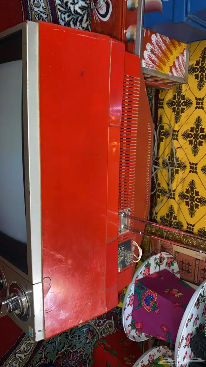 تلفزيون تراثي قديم جدا 1