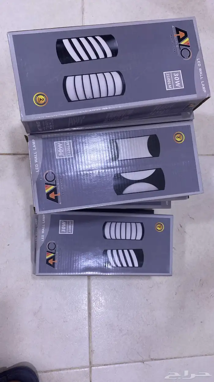 انارة جميلة وهادئة ولون اصفر هادئ 1