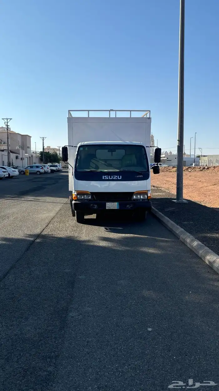 دينا قيلات 2002 2