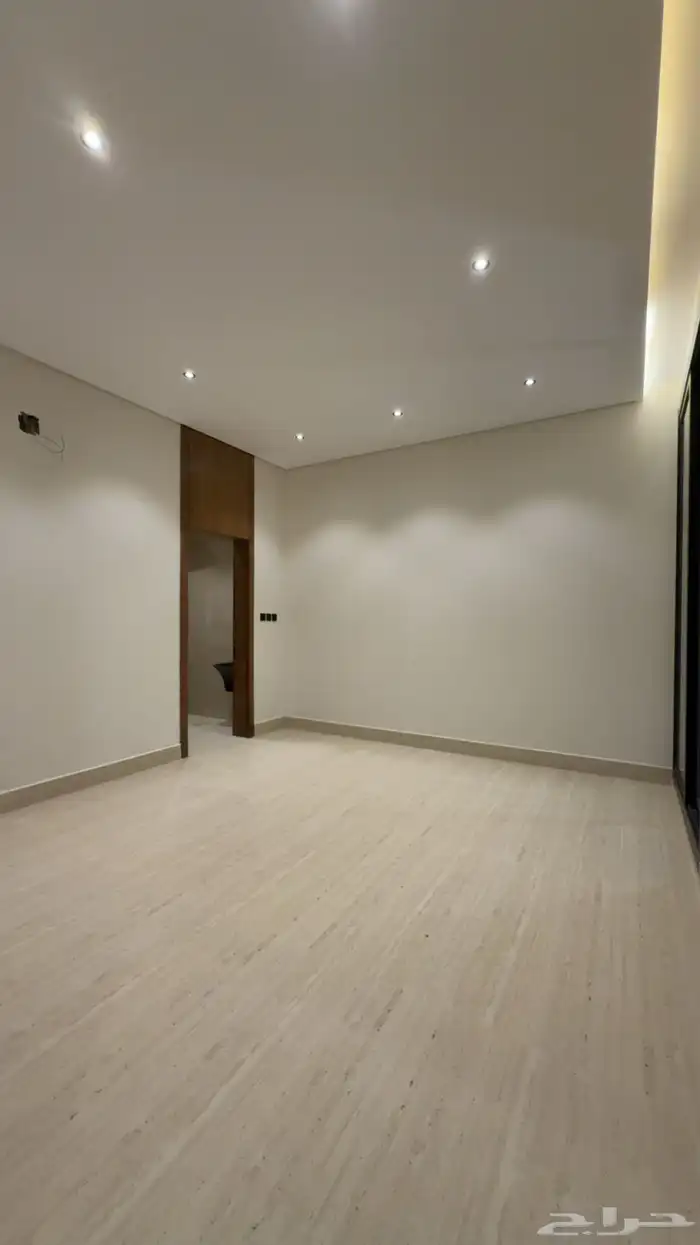 فيلا درج صاله وشقتين للبيع 20