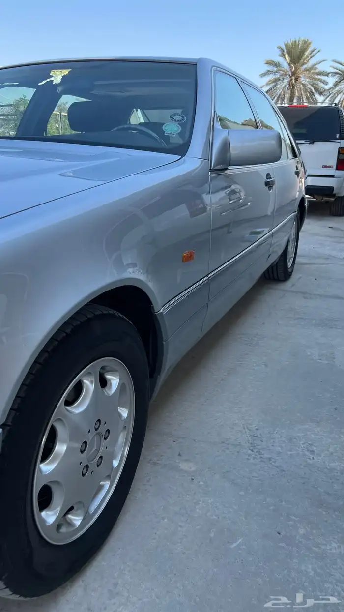 مرسيدس شبح 500S موديل 1995 50