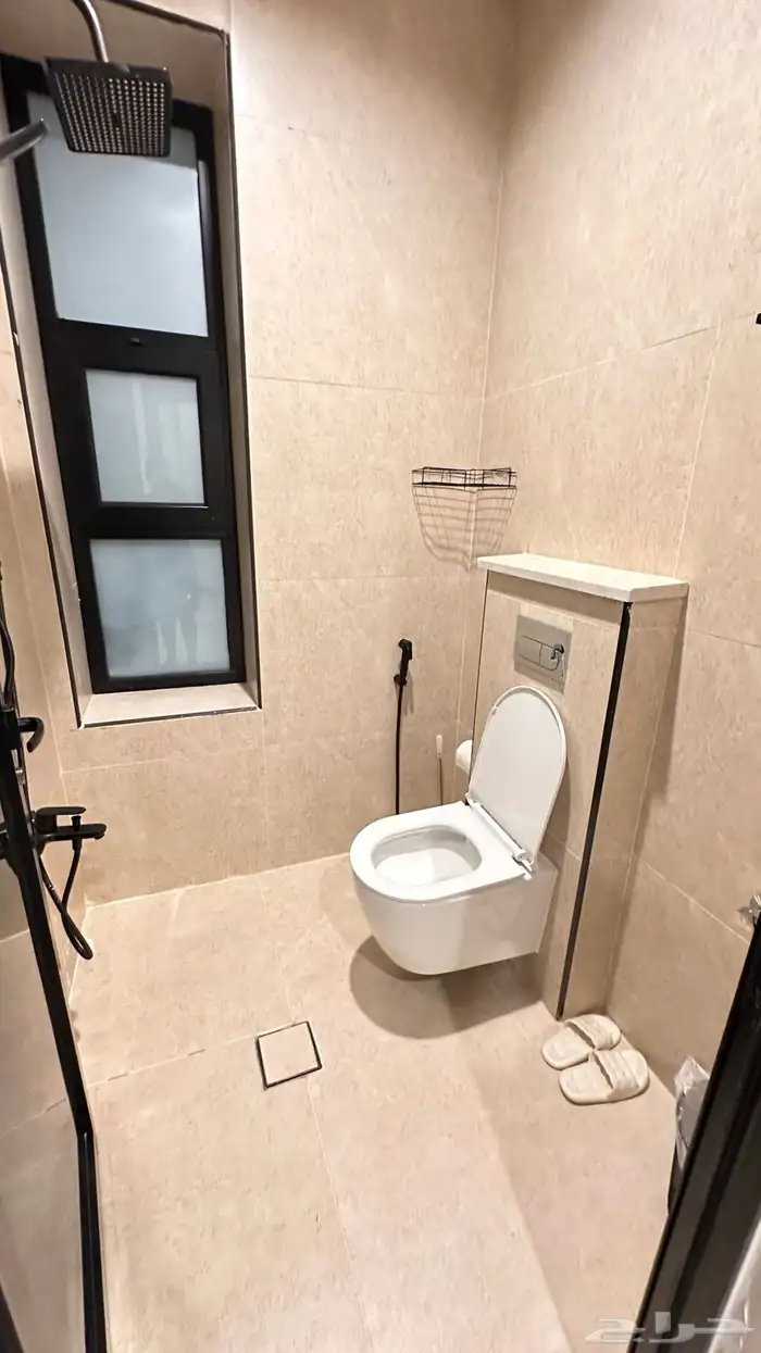 شقة مودرن موثثه مفروشه للايجار السنوي 13