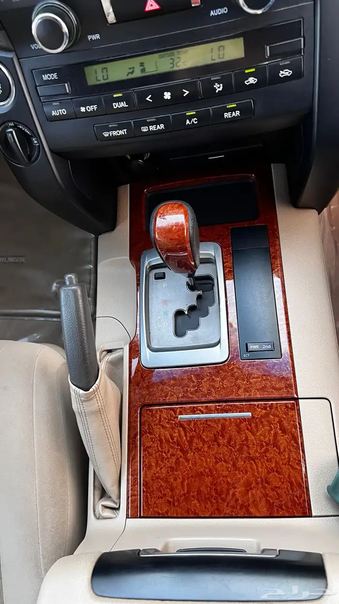 لاندكروزرGxr2013 24