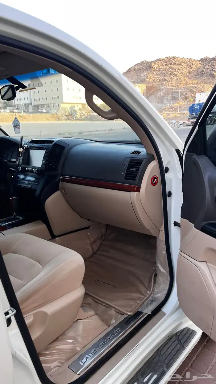 لاندكروزرGxr2013 16