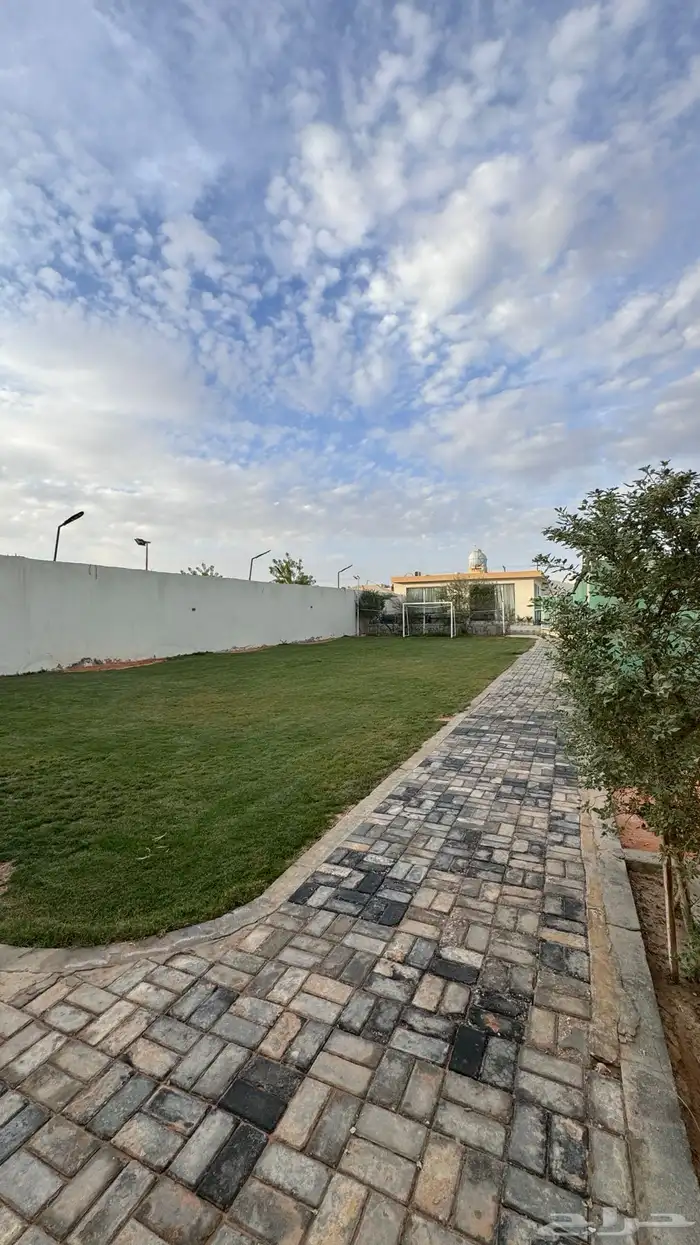 استراحة ومربط للإيجار 5