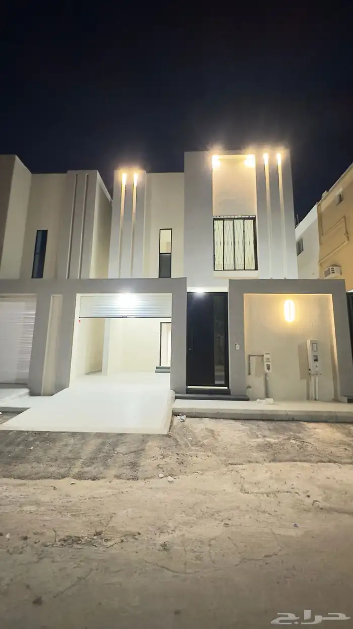 للبيع دبلكس منفصل حي احد 0