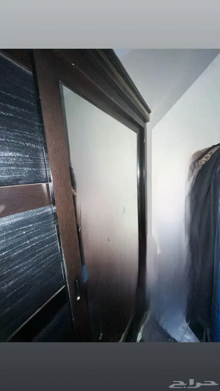 خزانة ملابس كبيرة 3 ابواب 2