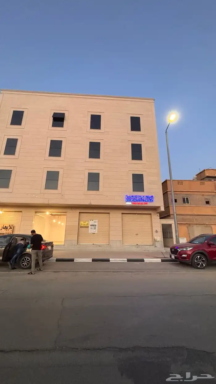 محل للإيجار حي الزهرة 0