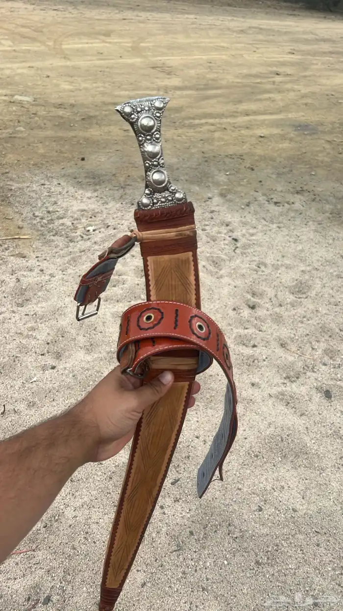 جنبيه للبيع ( موزونه او علئ قولتهم مبروقه ) 0