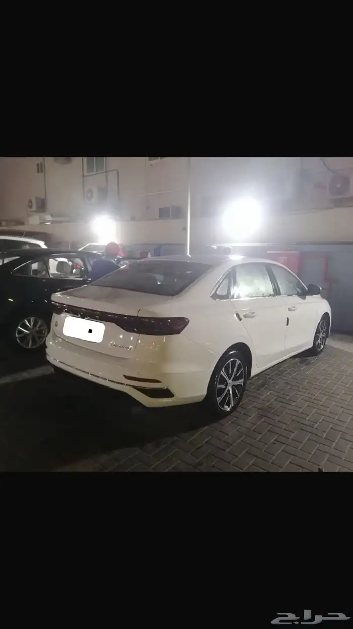 جيلي ام جراند 2023 فل كامل بحالة الوكالة ممشى قليل 5