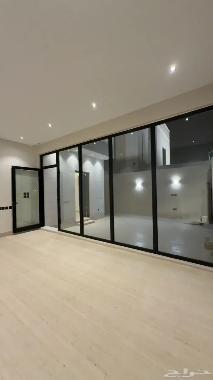 فيلا درج صاله وشقتين للبيع 9