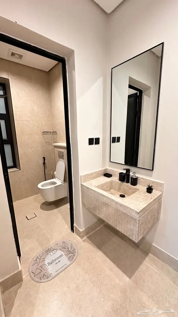 شقة مودرن موثثه مفروشه للايجار السنوي 12