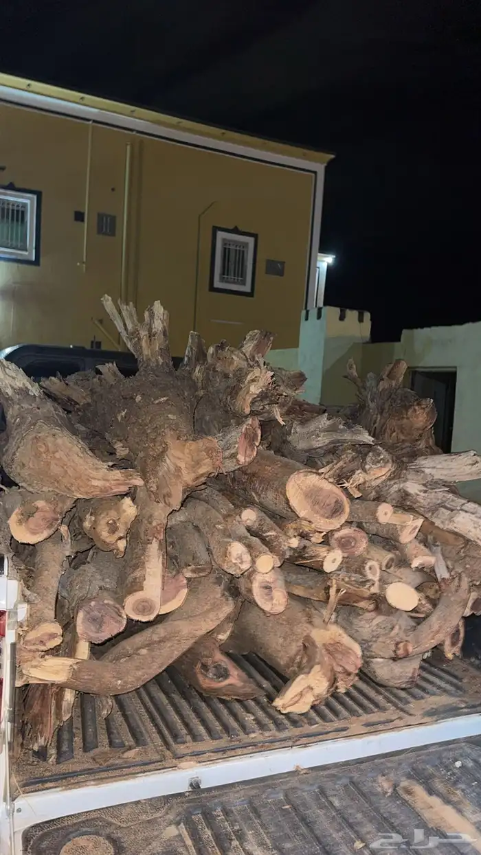 اخشاب للبيع لا يجي الا الصامل 0