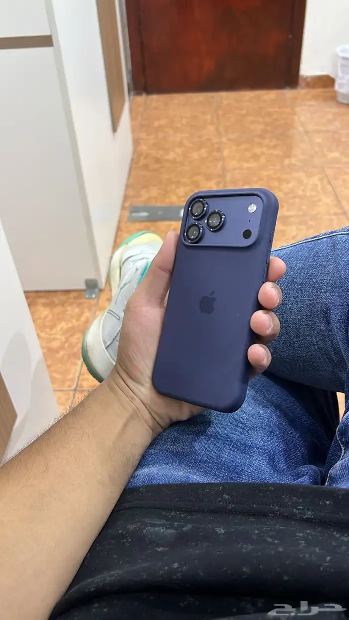 شبيه ايفون 17 pro max 3