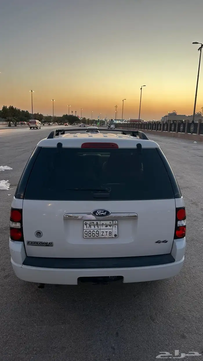 فورد اكسبلور 2010 نضيف جدا 3