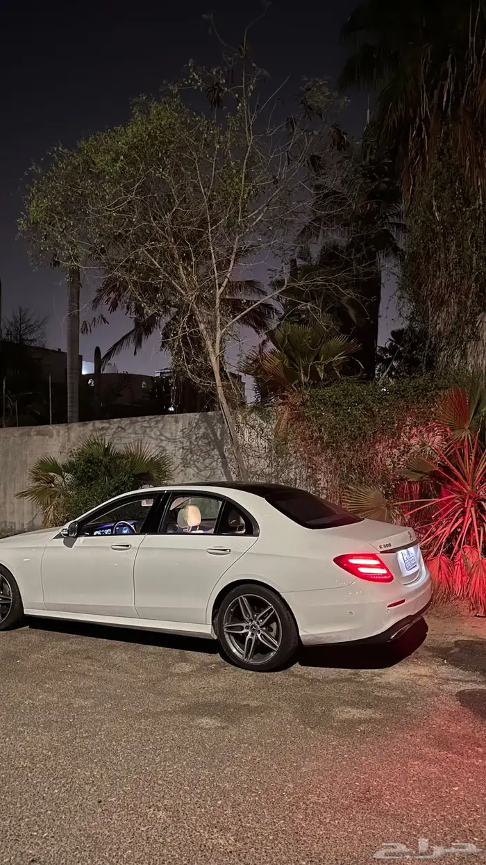 مورسيدس E300 2018 6