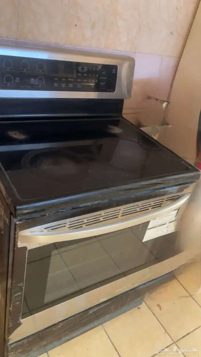 فرن كهربائي شبه جديد 1