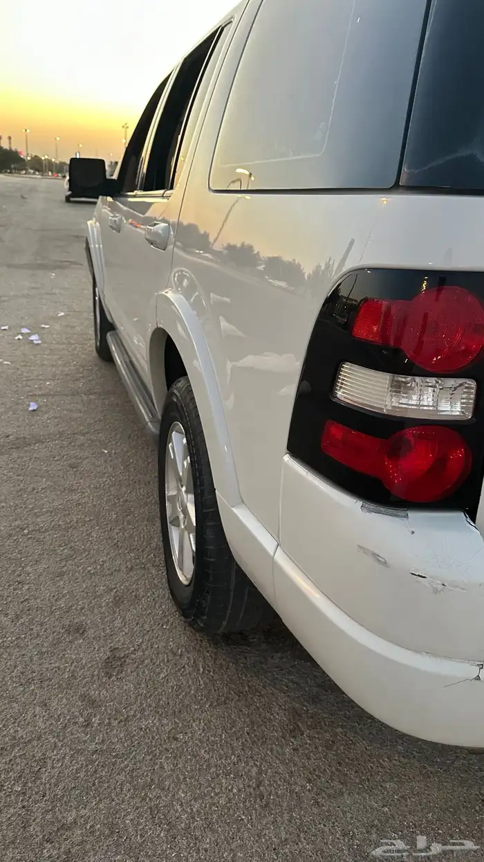 فورد اكسبلور 2010 نضيف جدا 4