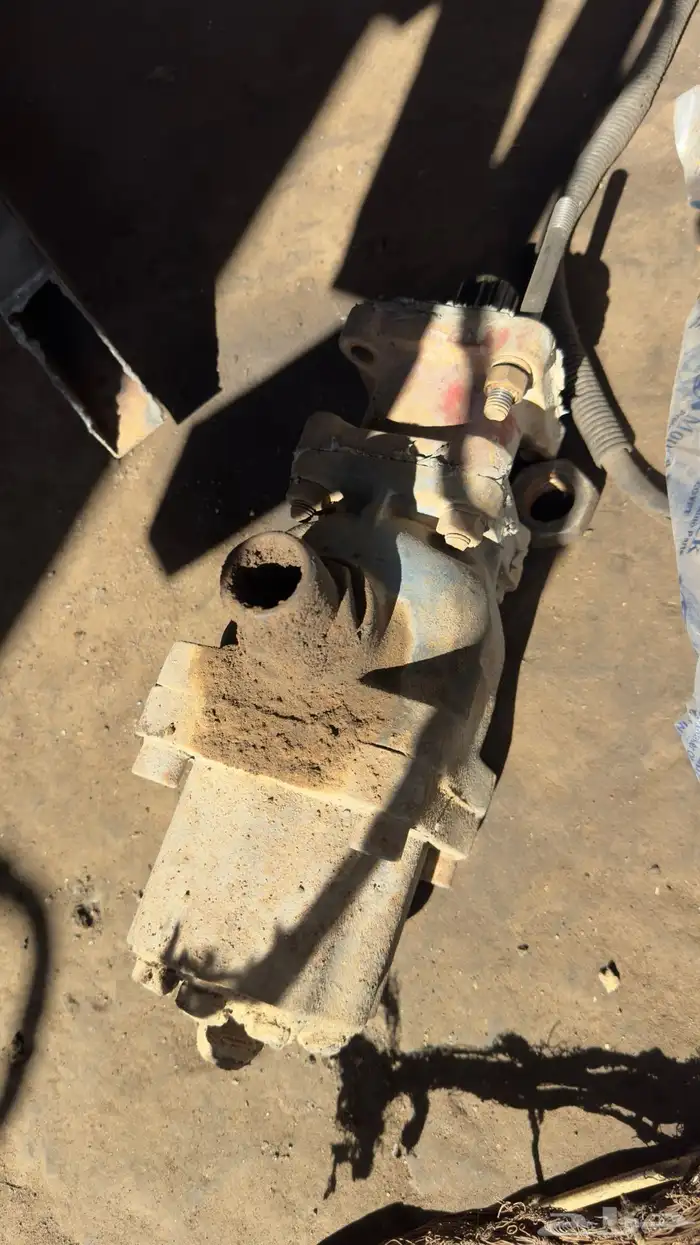 طرنبه قلاب نضيفه فاكه من راس تريله اكسور 3