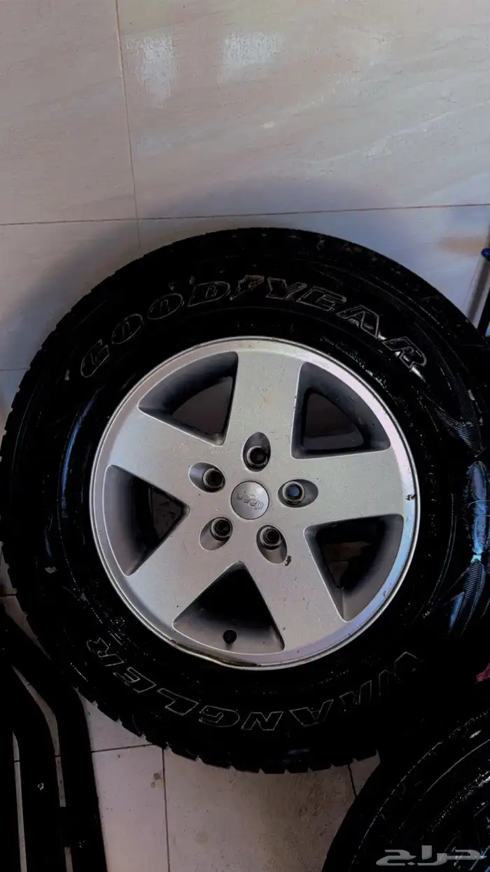 قطع جيب رانجلر من 2011 وطالع رفارف صدمات كفرات جنوط قطع كثير 8