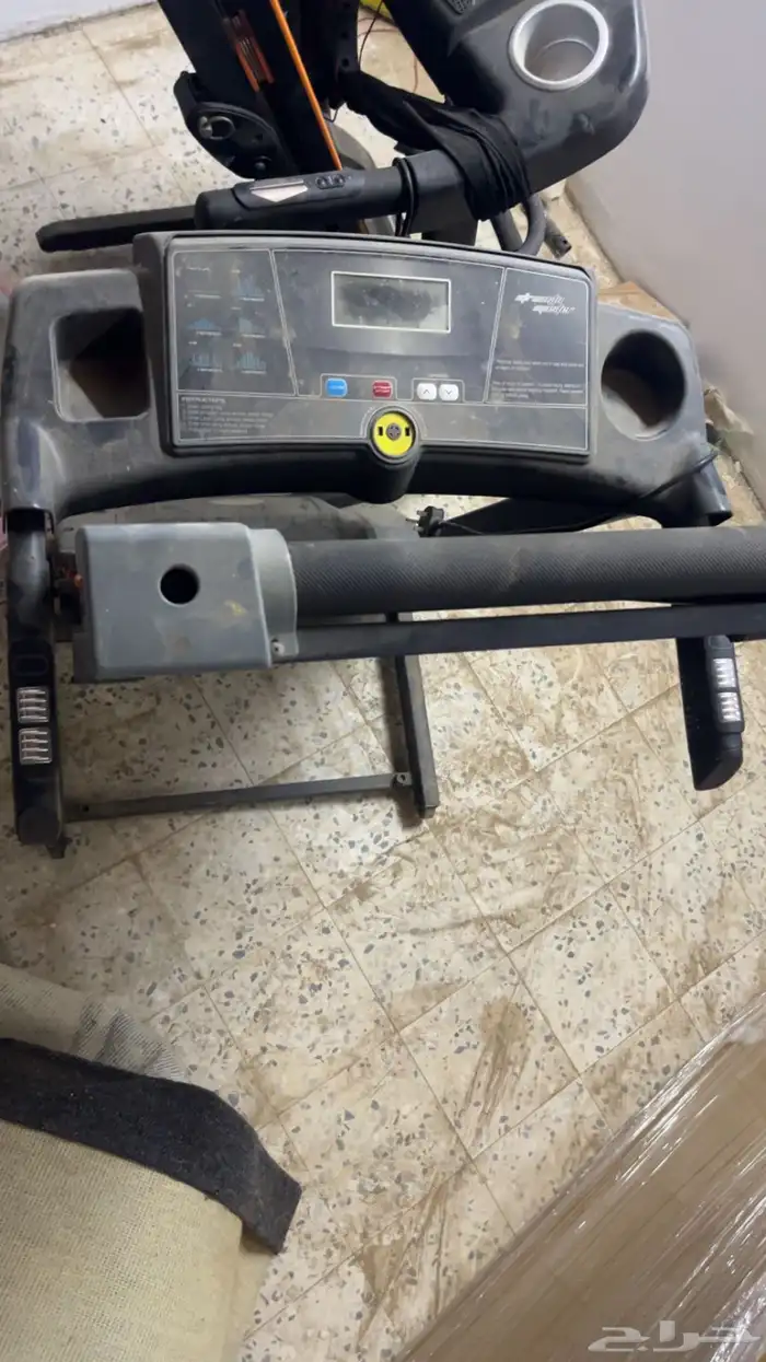 للبيع باب جديد و 2 سير كهربائي في رابغ 4