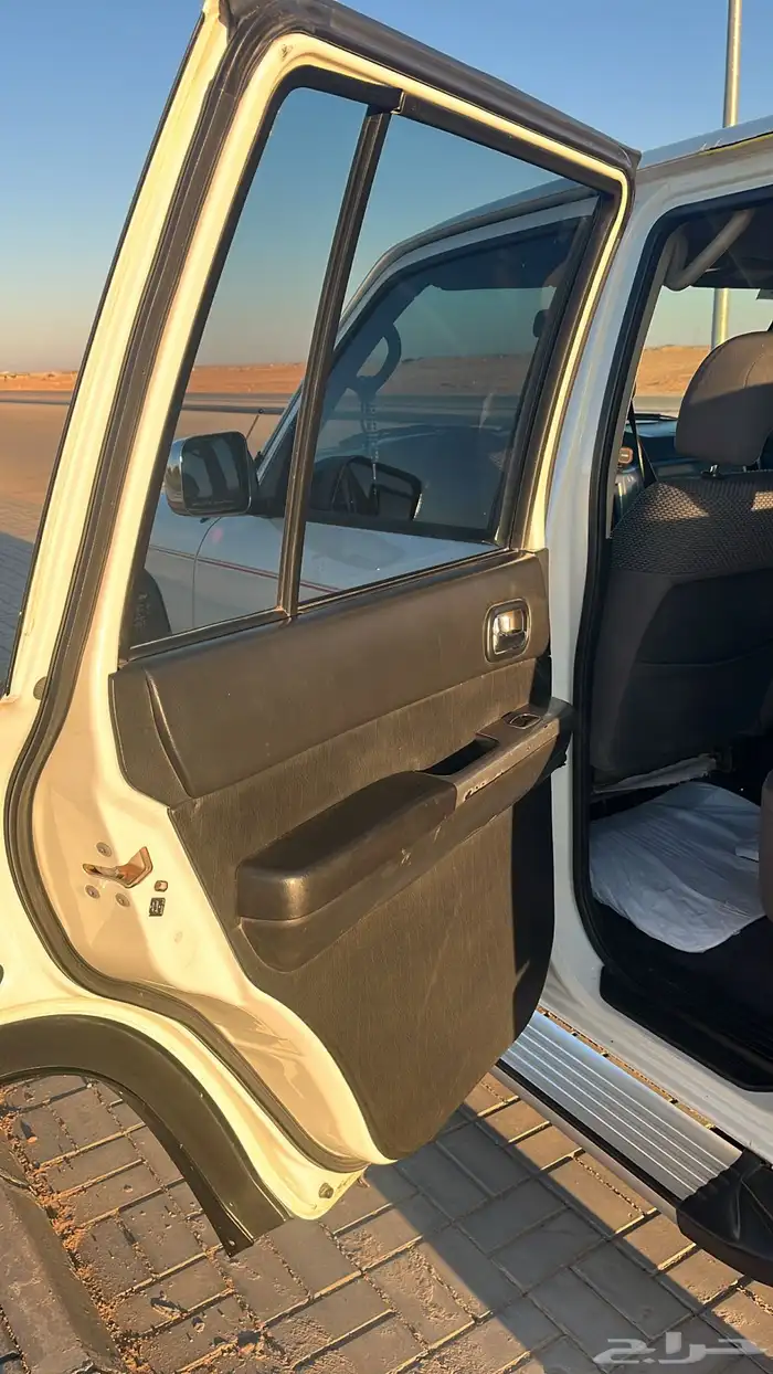 نيسان فتك موديل 2015 8