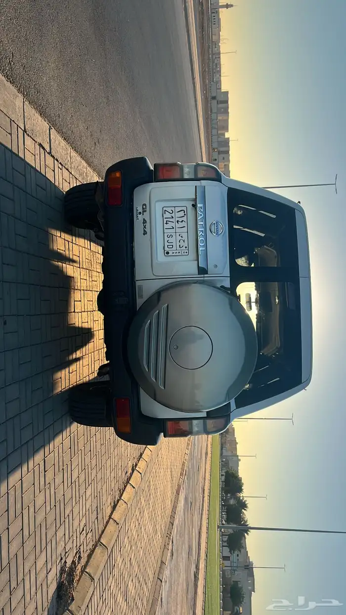 نيسان فتك موديل 2015 4