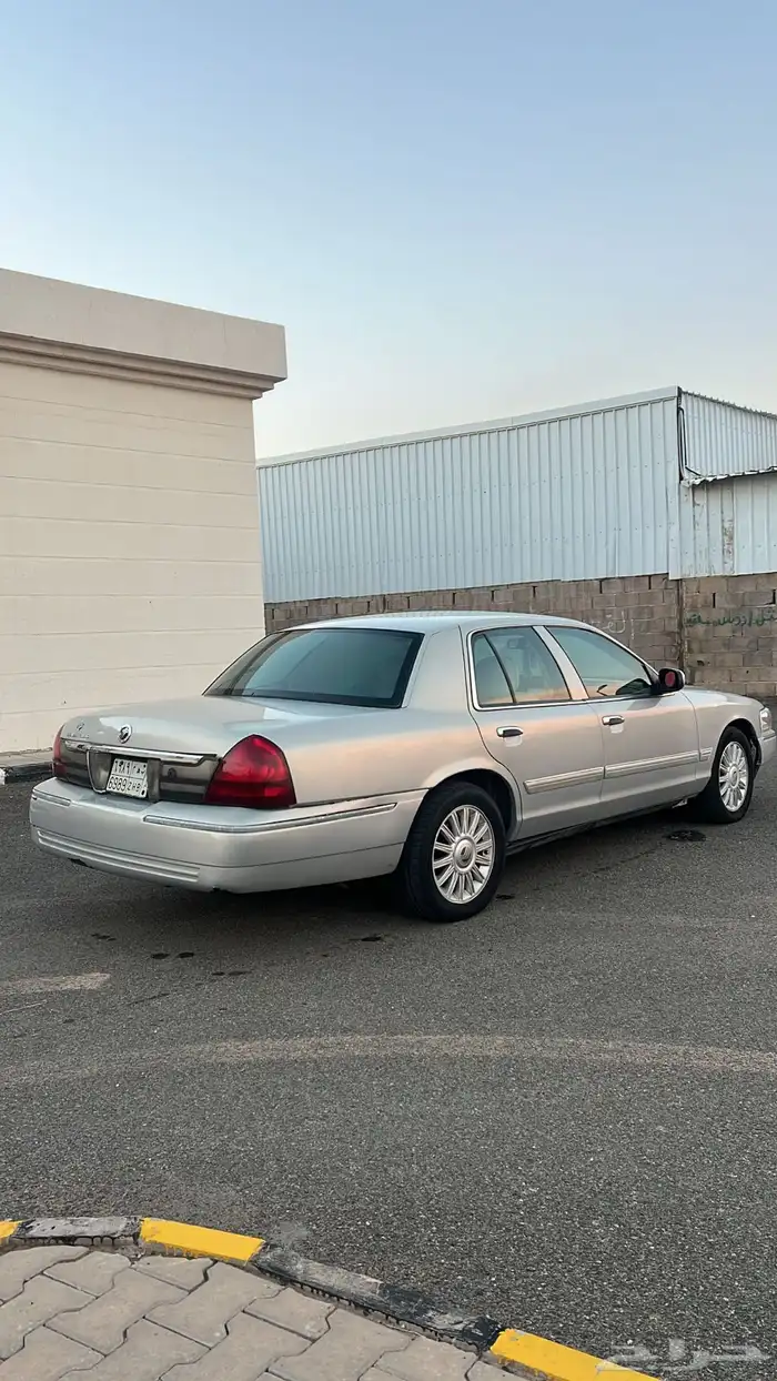 فورد ماركيز 2010 2