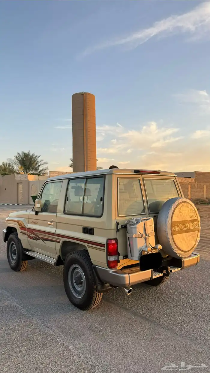 تيوتا ربع 2011 ستين عام بيج عداد 149 الف فقط مالك أول 40