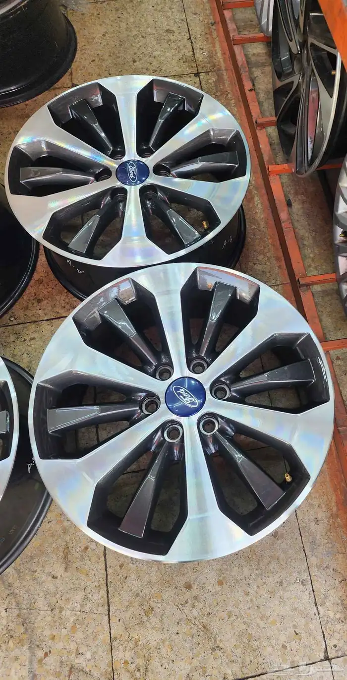 جنوط فورد f150 مقاس 20 اصلي وكاله موديل 2020 7