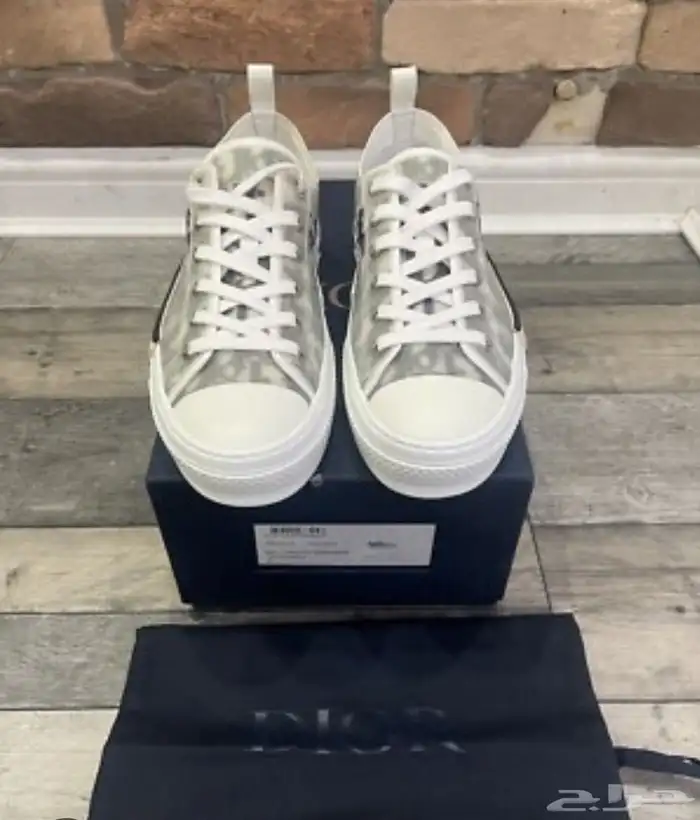 حذاءمار ات  ماتشوفون في الصورة 3