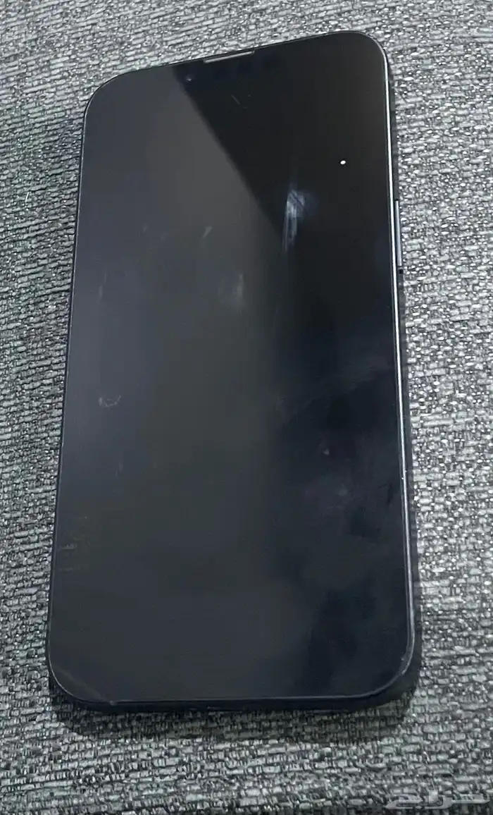 ايفون 13 نظيف جدا للبيع 4