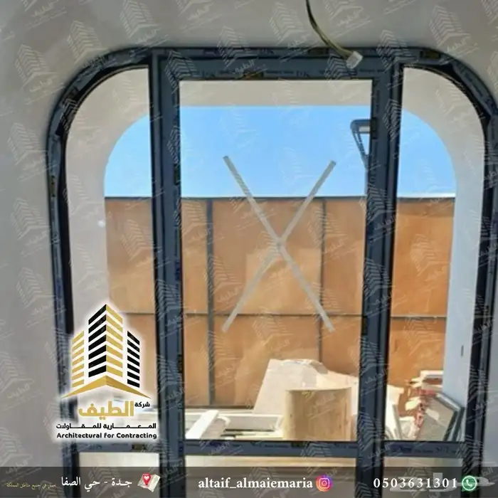 قبب و أبواب زجاج معشق وملون ونوافذ واستركشر المنيوم درابزين 12